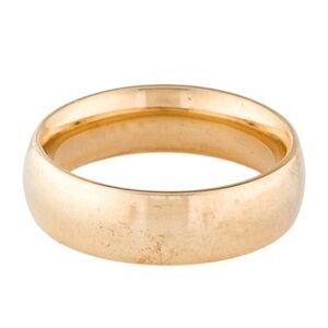 Classic 18K Gold Band Ring